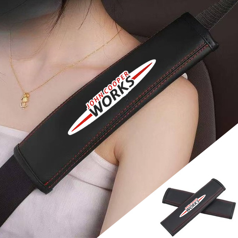 Leather Works Near Me - قطعتان من واقيات الكتف المصنوعة من