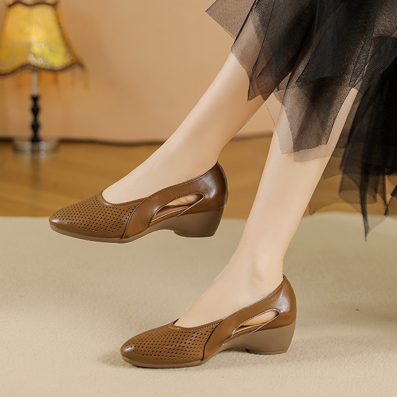أحذية ويدج نسائية بكعب عريض أح - مراجعة Leather Work Outfit وسعره