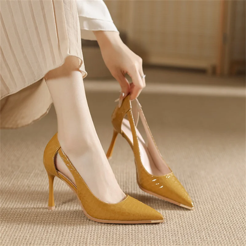 موضة براءات الاختراع والجلود ح - مراجعة Leather Work Outfit وسعره